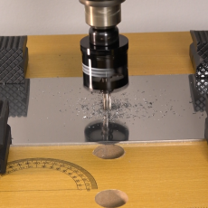 SUS430 t2mm への穴あけ